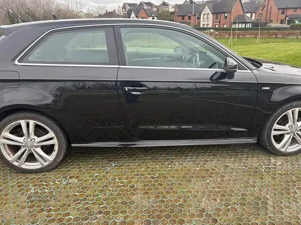 Used Audi A3 S-Line 150 HP (110 kW) 2016 Black Hatchback