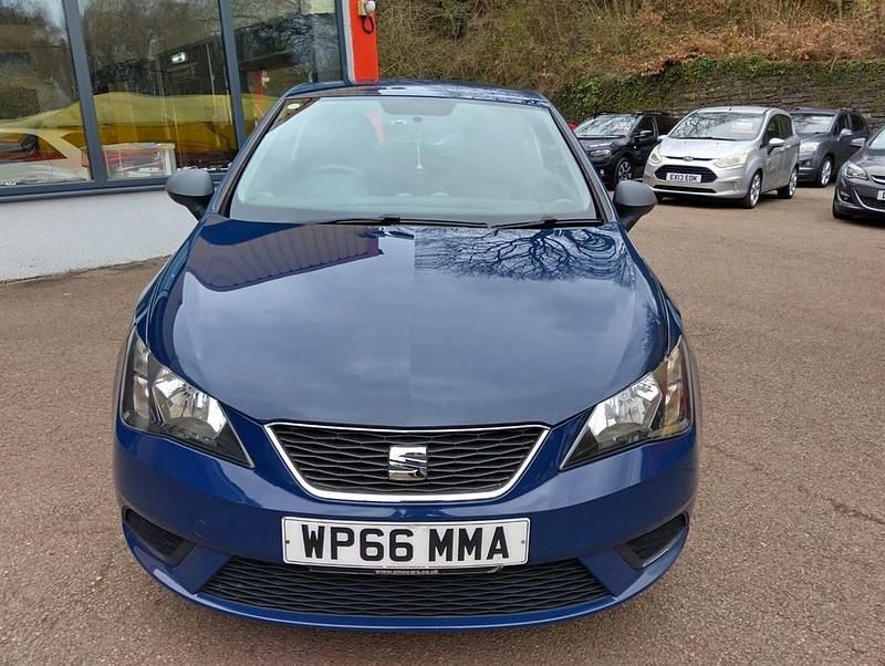Begagnad Seat Ibiza SOL 2016 Blå Halvkombi