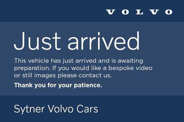 Usado Volvo XC40 Ultra 194 HP (142 kW) 2025 Prateado SUV