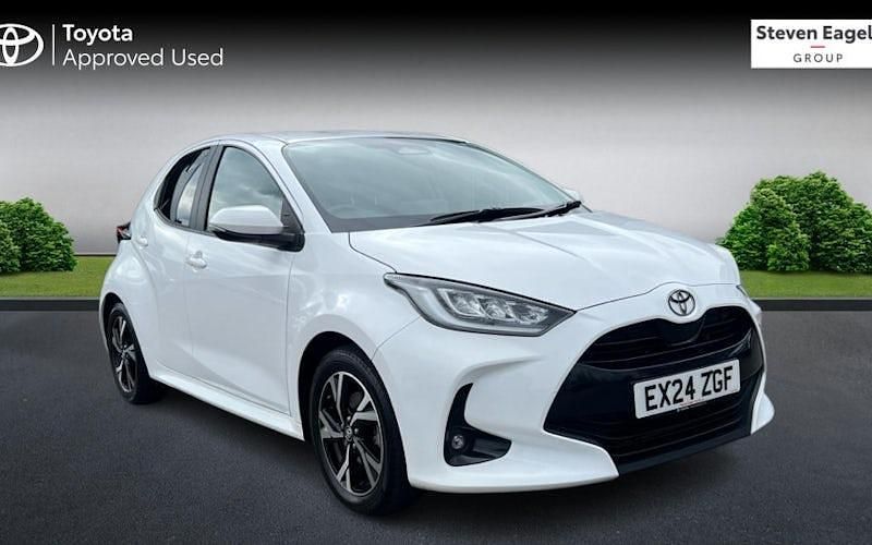 Used Toyota Yaris Hybrid Design 116 HP (85 kW) 2026 Hatchback