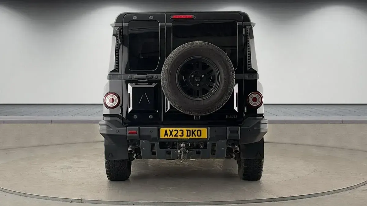 Used Ineos Grenadier 249 HP (183 kW) 2023 Black Estate