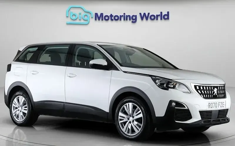 Usado Peugeot 5008 Active 131 HP (96 kW) 2020 SUV