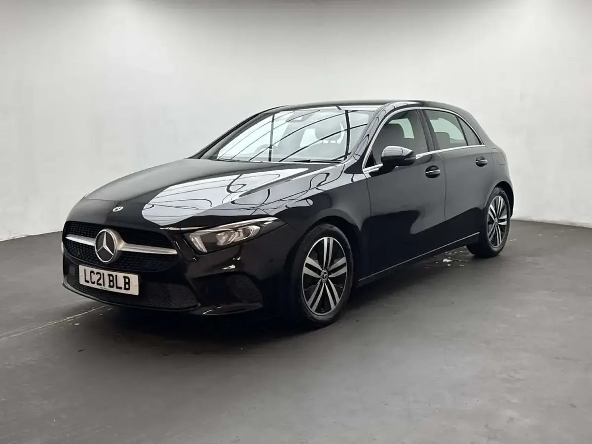 Used Mercedes A180 Executive 136 HP (100 kW) 2021 Black Hatchback
