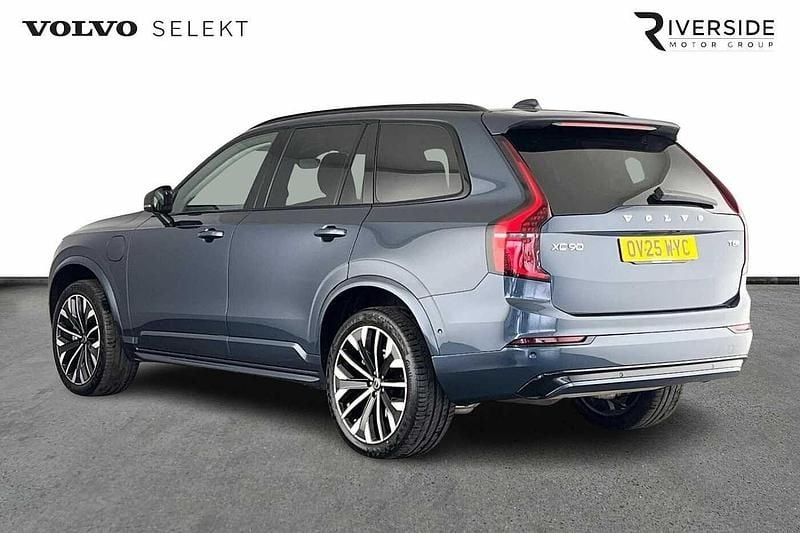 Used Volvo XC90 Ultra 455 HP (334 kW) 2025 Denim blue SUV