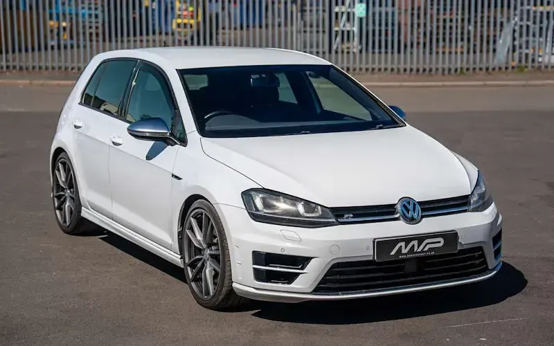 Używany VW Golf VII R 300 KM (220 kW) 2016 Hatchback