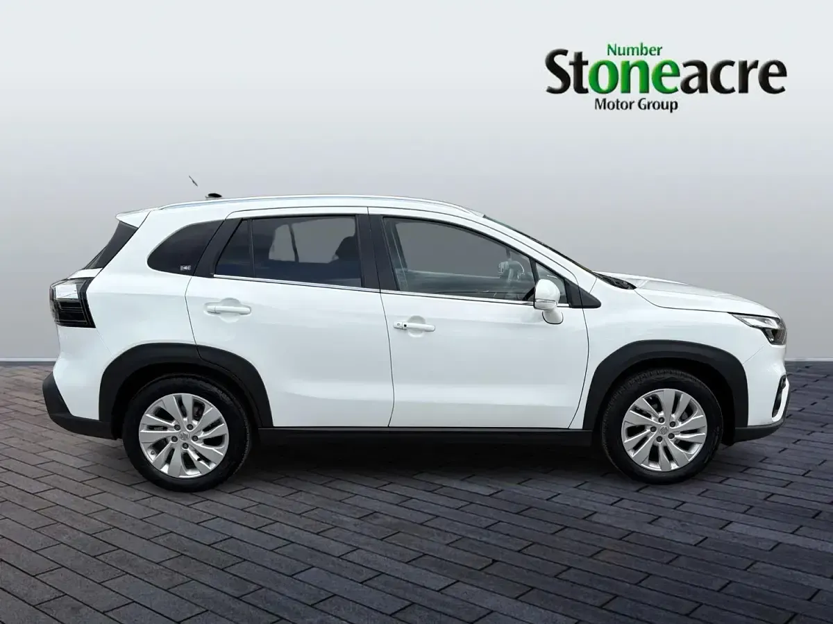 Used Suzuki SX4 2022 White Hatchback