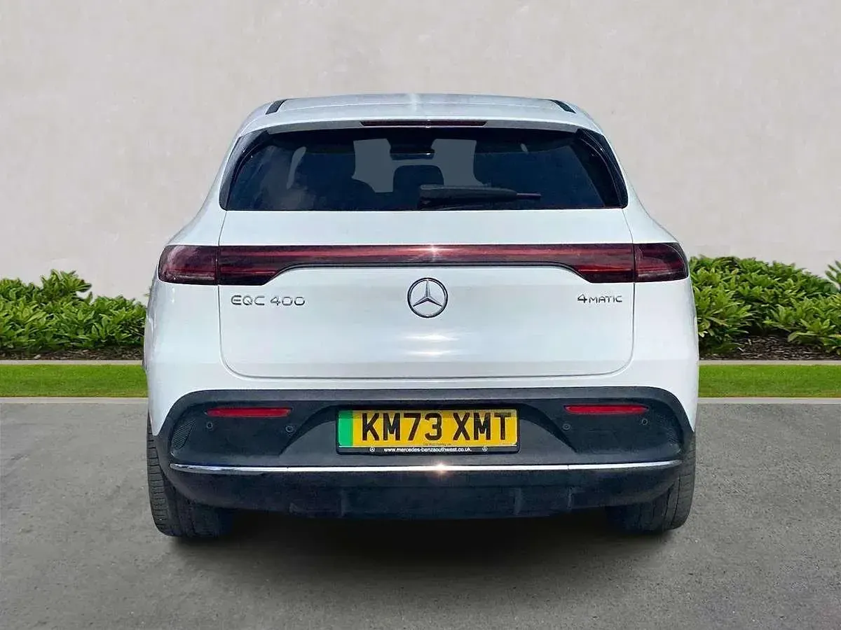 Used Mercedes EQC400 AMG Line Premium 300 kW (408 HP) 2023 White SUV