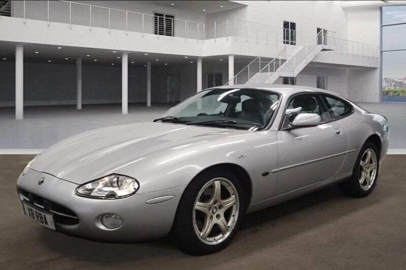 Used 2002 Jaguar XK8 Coupe | £2,795 (Super price) - Image 1/1
