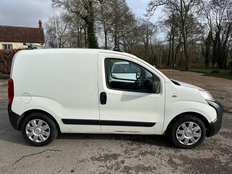 Used Citroën Nemo 75 HP (55 kW) 2012 White MPV