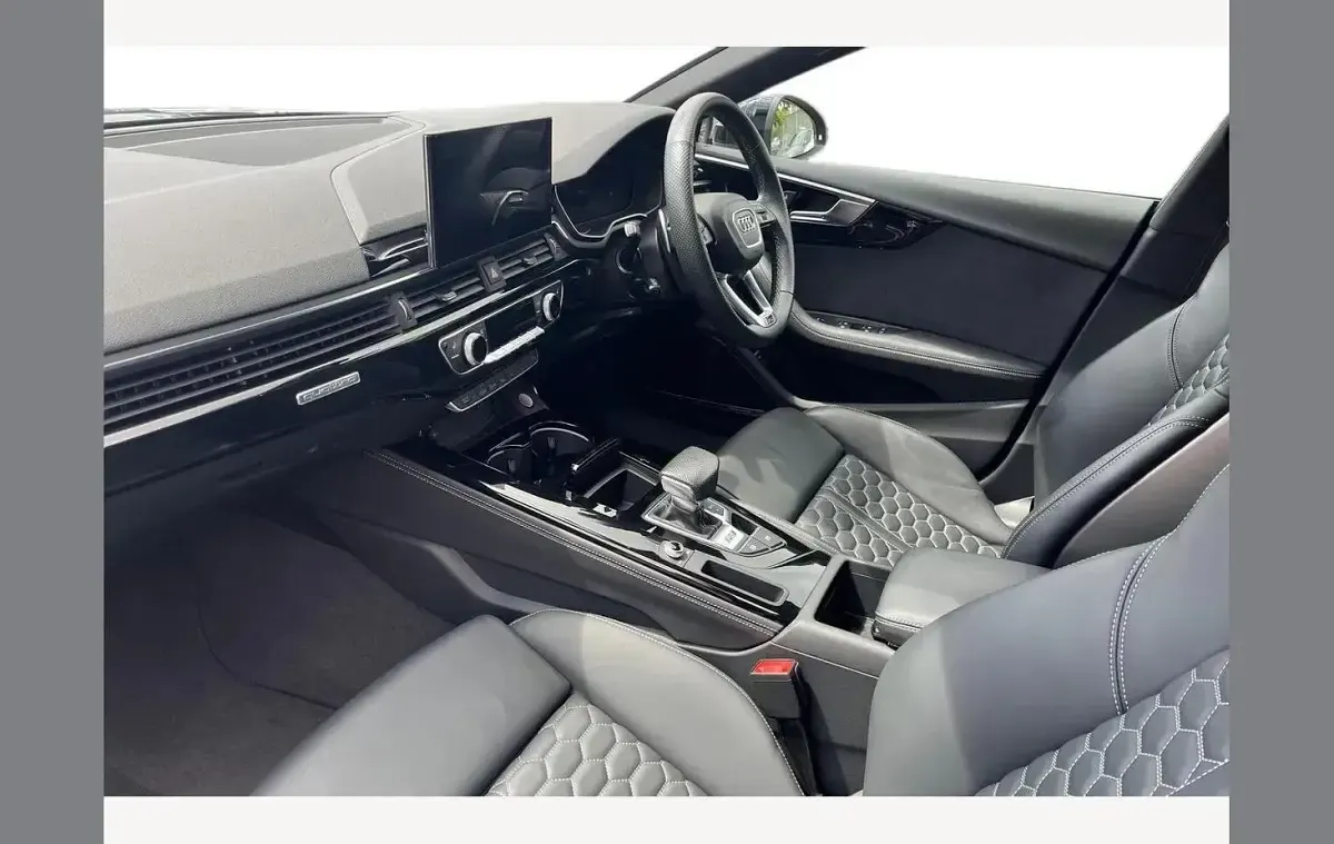 Usado Audi RS5 Advanced 450 CV (330 kW) 2023 Negro Coupe