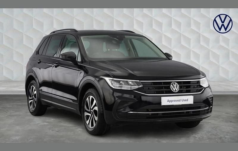 Used VW Tiguan Active 150 HP (110 kW) 2022 Black SUV
