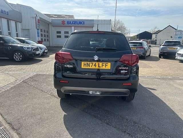 Second-hand Suzuki Vitara SZ5 129 CP (94 kW) 2024 Negru SUV