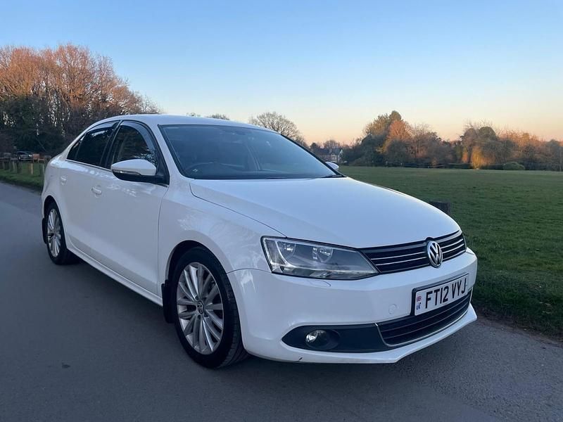 White Used 2012 VW Jetta Sportline Sedan | £3,295 (Fair price) - Image 1/4