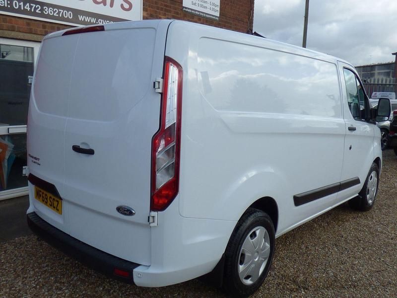 Used Ford Transit Custom Trend 130 HP (95 kW) 2019 White