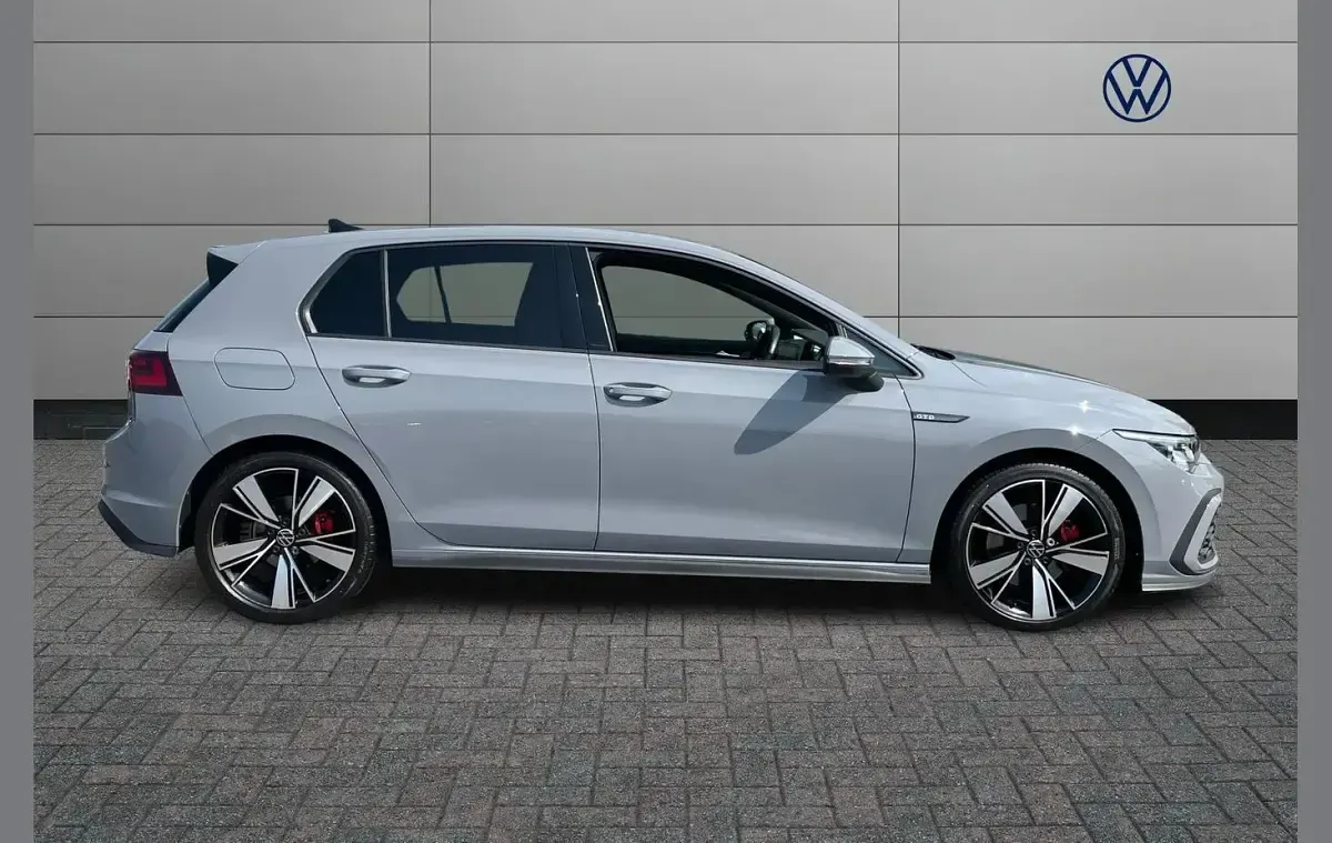 Used VW Golf VIII GTD 200 HP (147 kW) 2023 Grey Hatchback