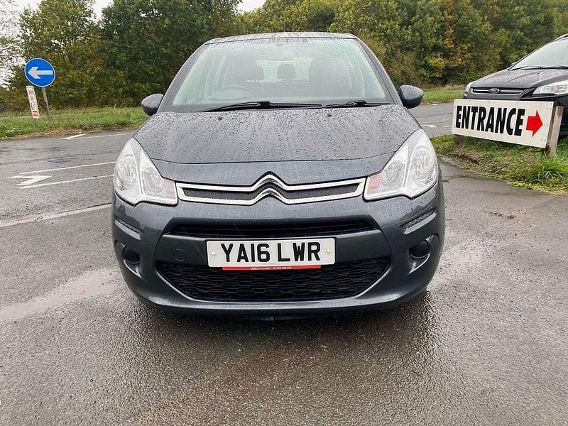 Używany Citroën C3 2016 Szary Hatchback