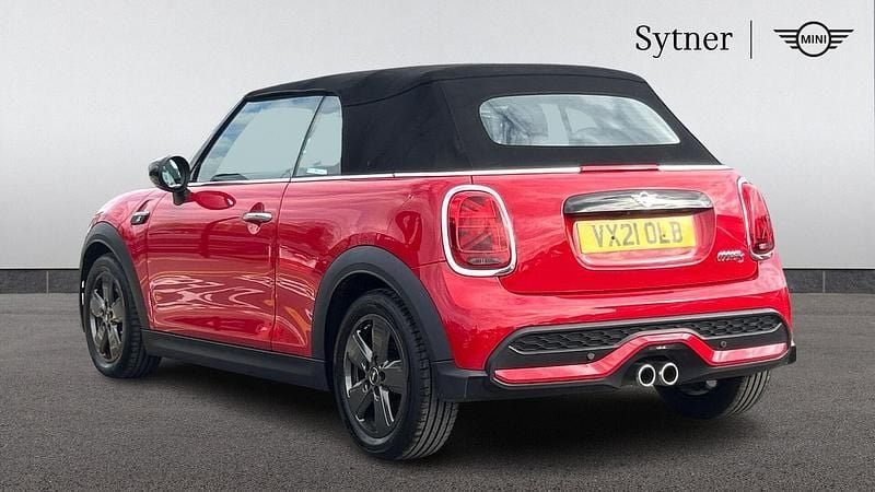 Usado Mini Cooper S Classic 176 CV (129 kW) 2021 Rojo Utilitario