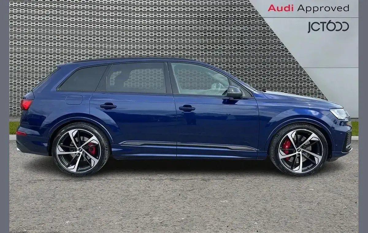 Used Audi SQ7 Black Edition 507 HP (372 kW) 2022 Blue SUV