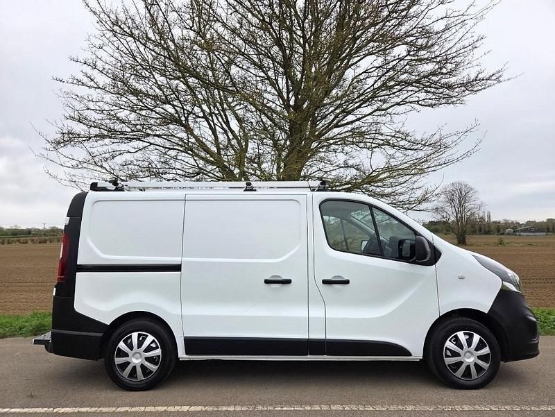 Used Vauxhall Vivaro 2018 White