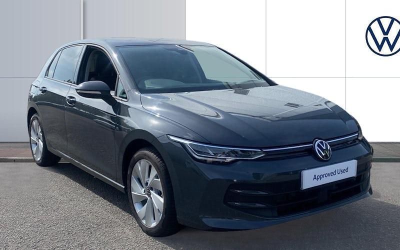 Used 2026 VW Golf VIII Match Hatchback | £22,500 (Good price) - Image 1/4