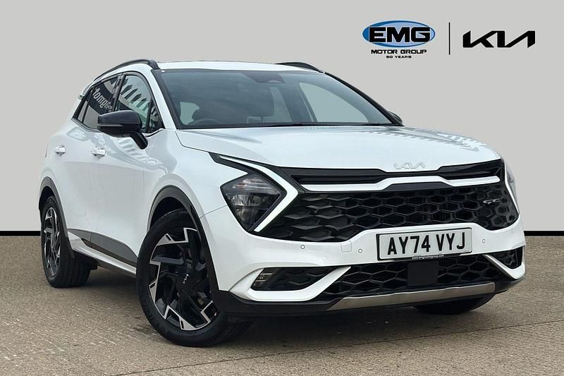 White Used 2024 Kia Sportage 4 SUV | £25,195 (Good price) - Image 1/3