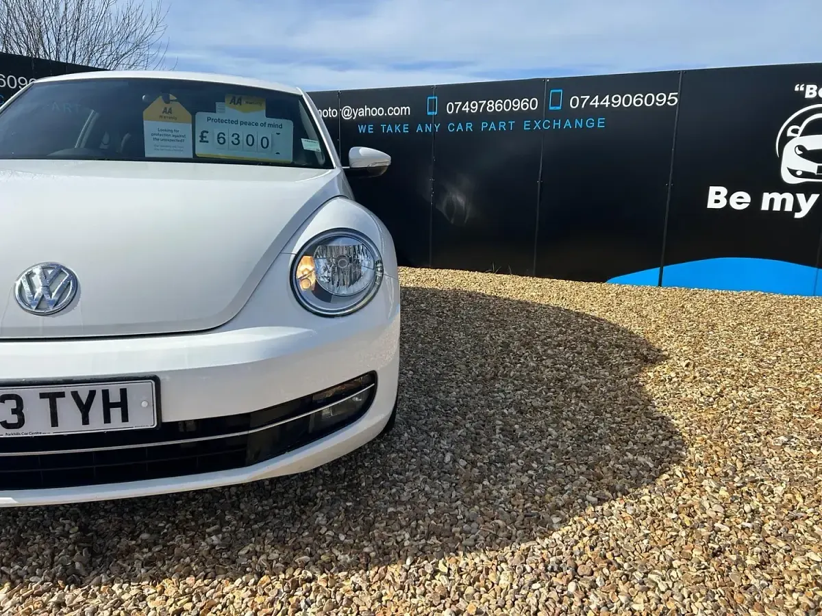 Used VW Beetle Design 2013 White Hatchback