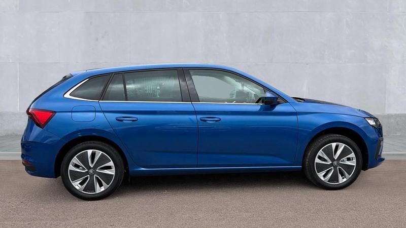 Usado Skoda Scala SE L 150 CV (110 kW) 2026 Azul Utilitario