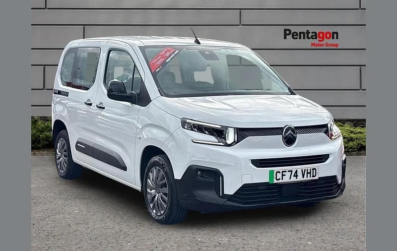 Used Citroën e-Berlingo 100 kW (136 HP) 2025 White MPV