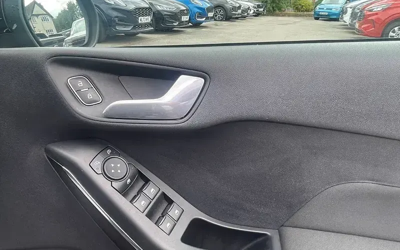 Used Ford Fiesta Titanium 125 HP (91 kW) 2023 Black Hatchback