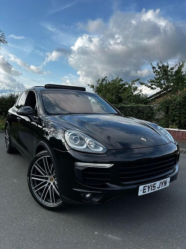 Used Porsche Cayenne S E-Hybrid 2015 Black SUV
