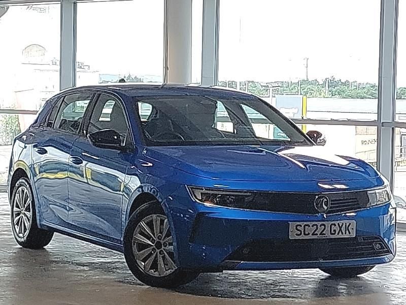 Blue Used 2022 Vauxhall Astra Design Edition Hatchback | £14,998 (Fair price) - Image 1/4