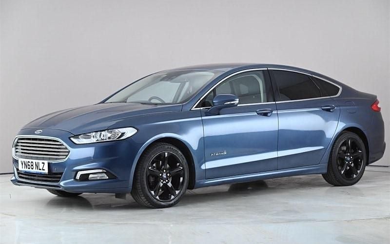 Used Ford Mondeo Titanium 190 HP (139 kW) 2018 Blue Sedan