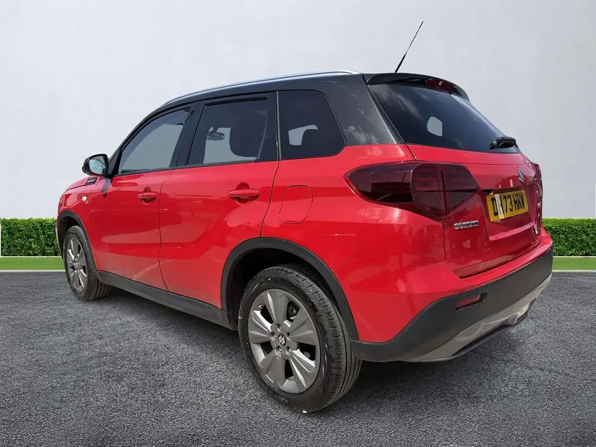 Used Suzuki Vitara SZ-T 115 HP (84 kW) 2024 Red SUV