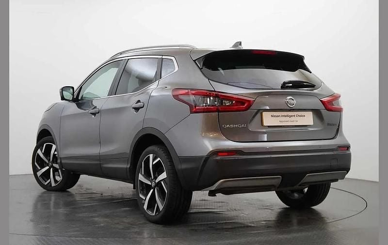 Used Nissan Qashqai Tekna 138 HP (101 kW) 2019 Grey SUV