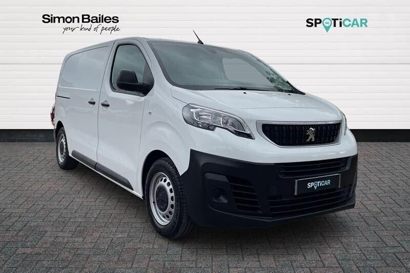 Ice white Used 2023 Peugeot Expert Premium Van | £19,995 (Fair price) - Image 1/4
