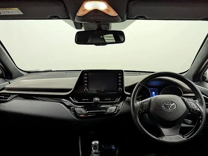 Used Toyota C-HR 122 HP (89 kW) 2021 Black SUV