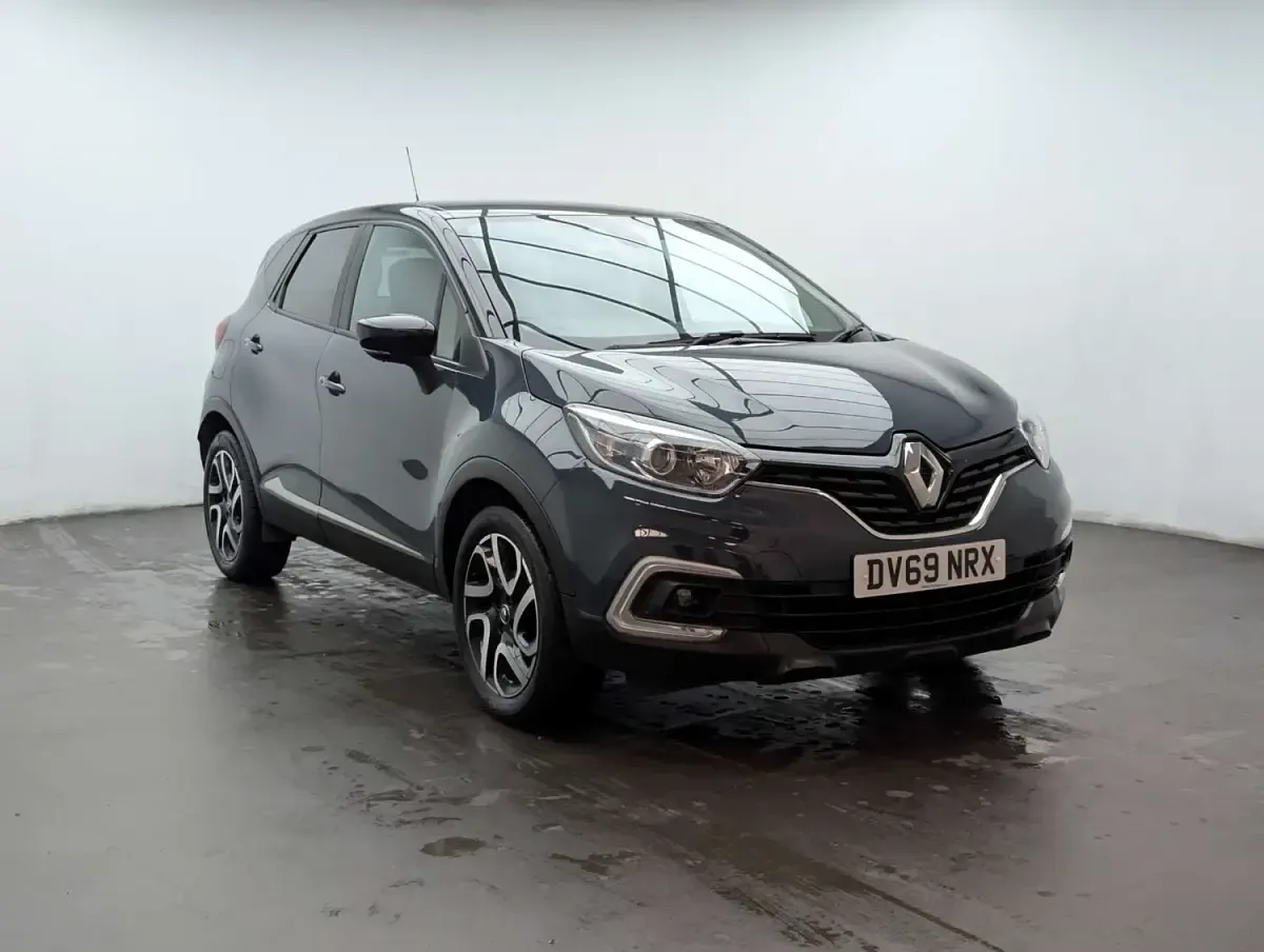 Używany Renault Captur Iconic 90 KM (66 kW) 2019 Niebieski SUV