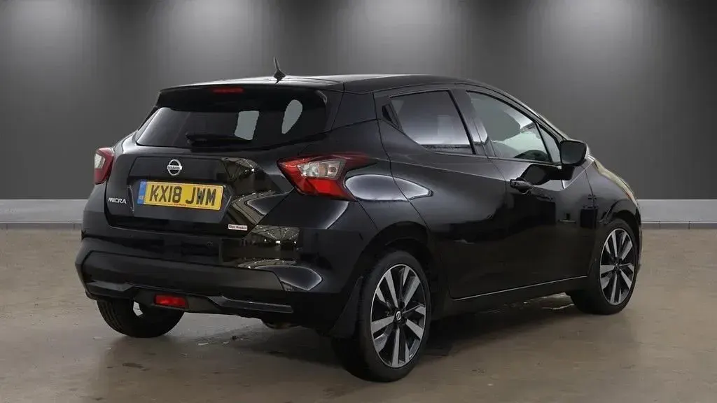 Used Nissan Micra Tekna 90 HP (66 kW) 2018 Black Hatchback