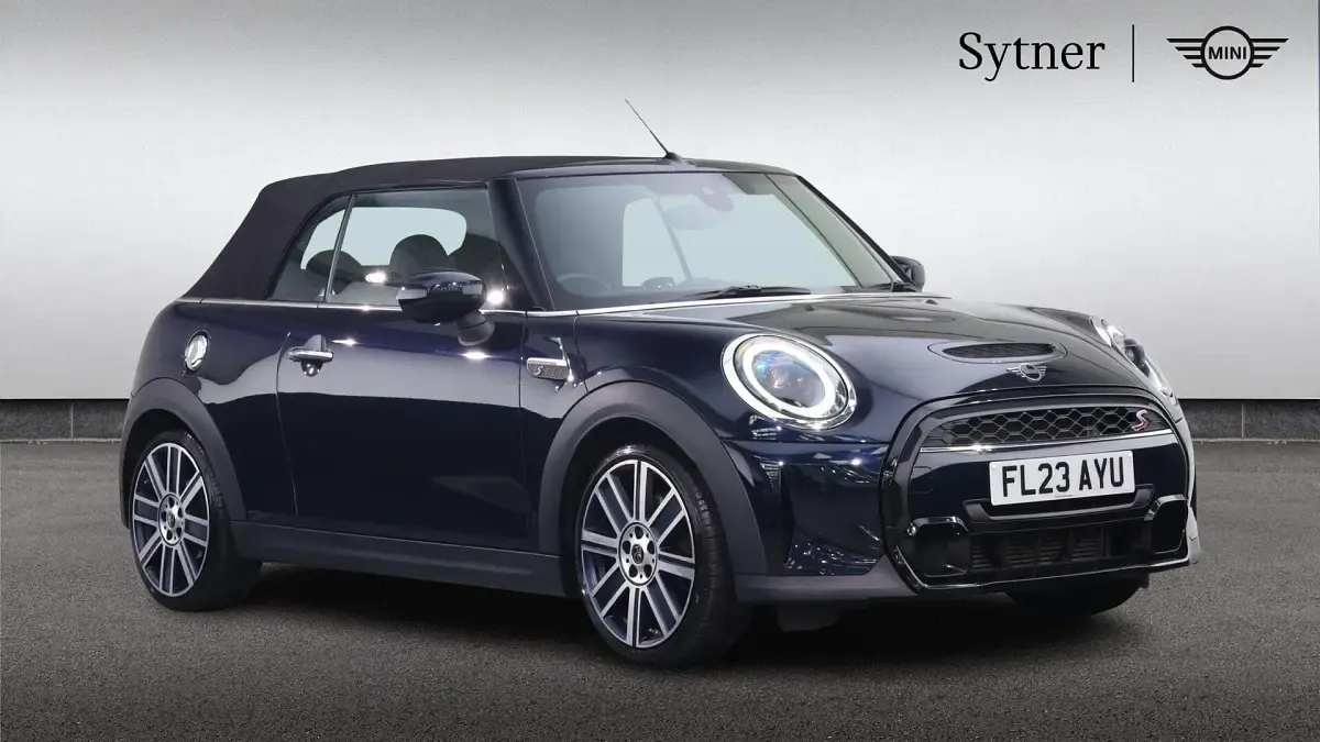 Second-hand Mini Cooper S Exclusive 176 CP (129 kW) 2023 Negru Hatchback