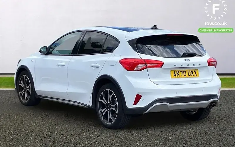 Used Ford Focus Active X 125 HP (91 kW) 2020 White Hatchback