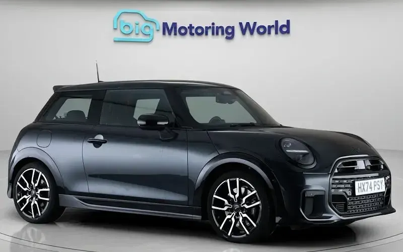Used Mini Cooper Sport 156 HP (114 kW) 2024 Hatchback