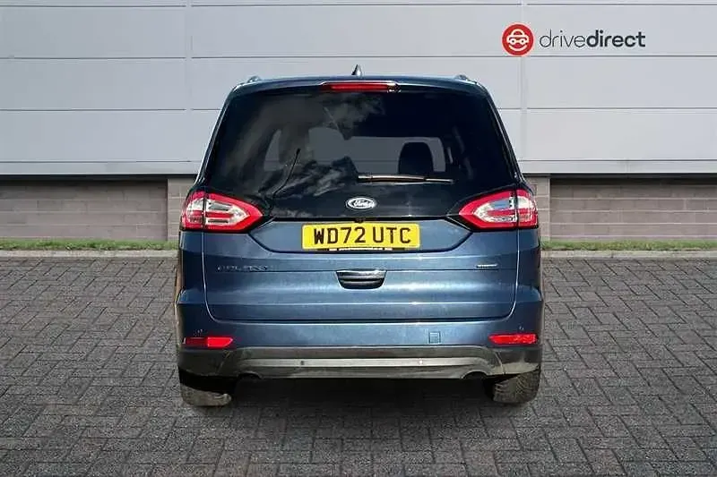 Begagnad Ford Galaxy Titanium 190 HK (139 kW) 2023 Blå Minibuss