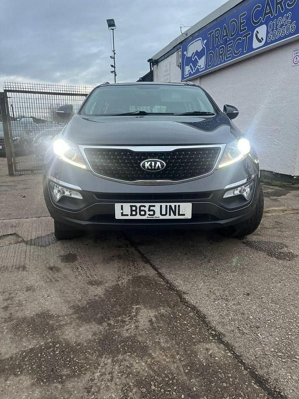 Silver Used 2016 Kia Sportage SUV | £6,495 (Good price) - Image 1/4