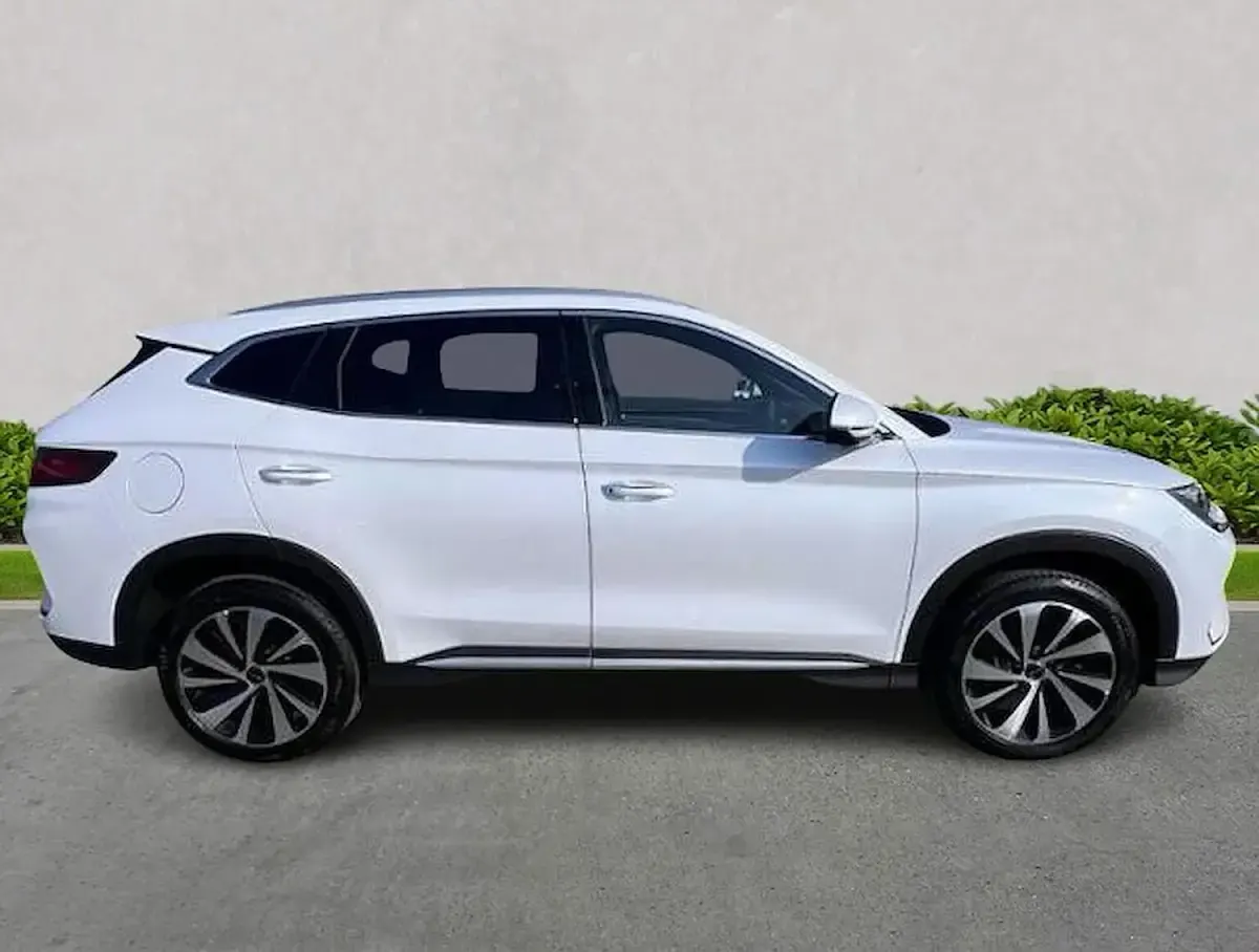 New BYD Seal U Design 324 HP (238 kW) 2026 White SUV