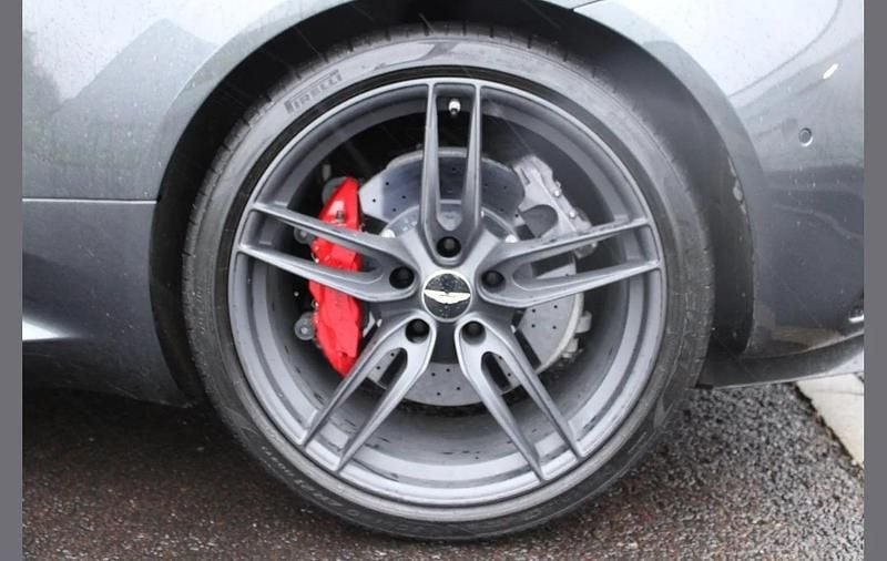 Used Aston Martin DBS 715 HP (525 kW) 2021 Grey Coupe