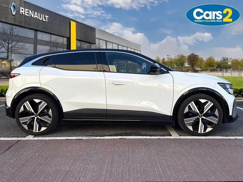 Used Renault Megane E-Tech Iconic 160 kW (218 HP) 2024 Other Hatchback