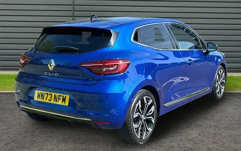 Used Renault Clio Techno 145 HP (106 kW) 2023 Blue Hatchback