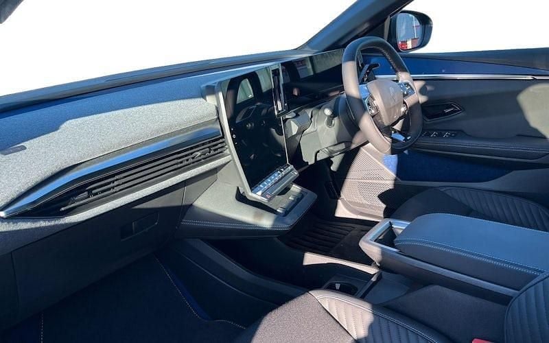 New Renault Megane E-Tech Techno Esprit Alpine 160 kW (218 HP) 2025 Hatchback