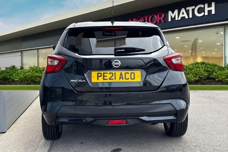 Used Nissan Micra Acenta 100 HP (73 kW) 2021 Black Hatchback