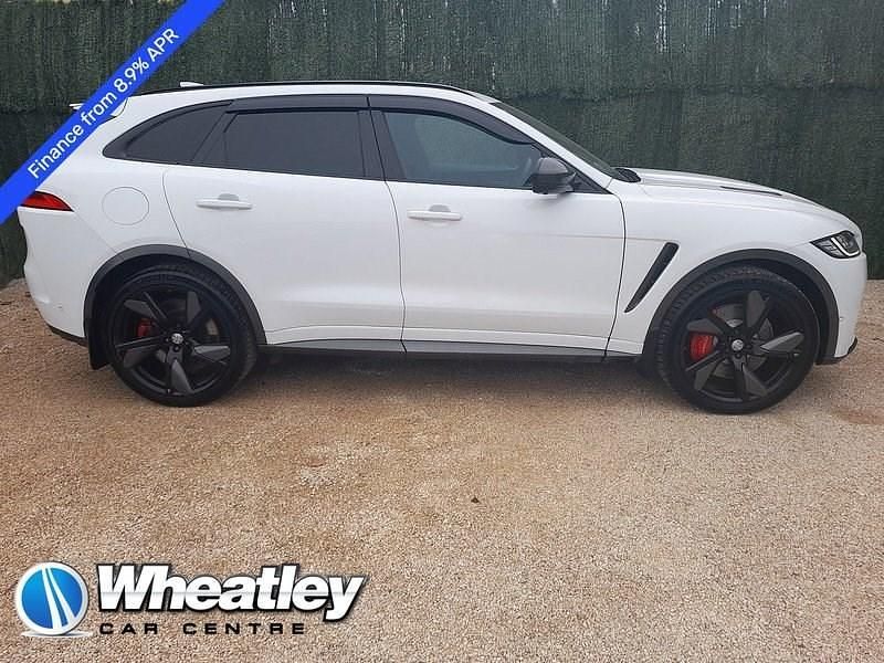 Used Jaguar F-Pace Supercharged 550 HP (404 kW) 2018 White SUV